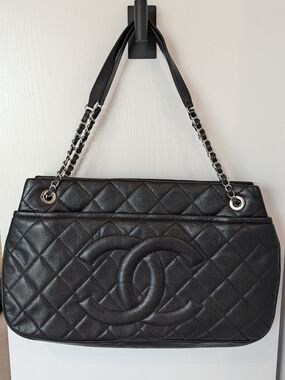 Chanel Quilted Double C Caviar Black Leather Tote